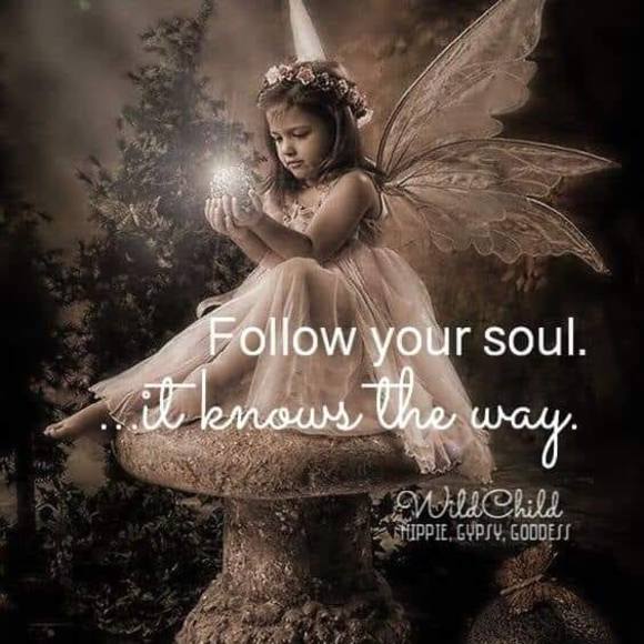 Profile Picture of Rebecca Alvarez (@rebeccaalvar729) on Poshmark