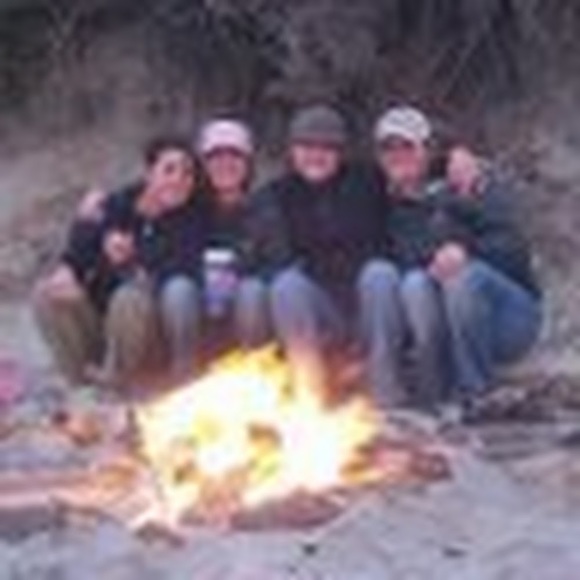 Profile Picture of Mandy Vaupel (@mandyvaupel) on Poshmark