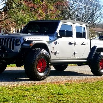 Profile Picture of Chris Schauman (@JKJeeperChris) on Twitter