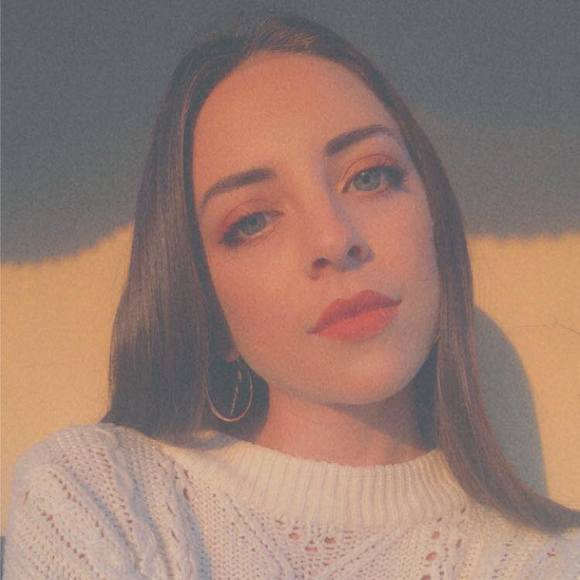 Profile Picture of Valentina Vianello (@vvianello) on Poshmark