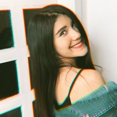 Profile Picture of Rachel Saavedra (@RachelS82104618) on Twitter