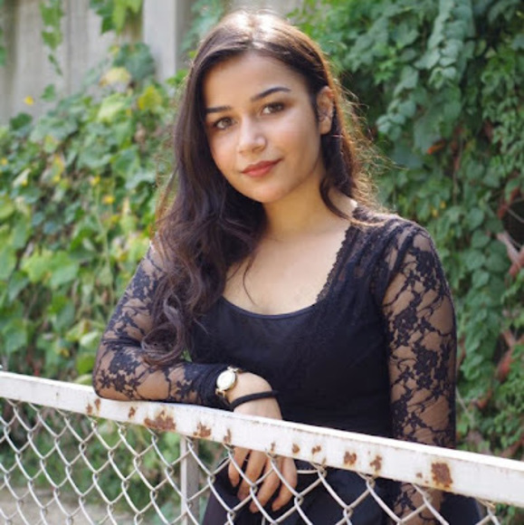Profile Picture of Iraj Shahzad (@irajshahzad2025) on Poshmark