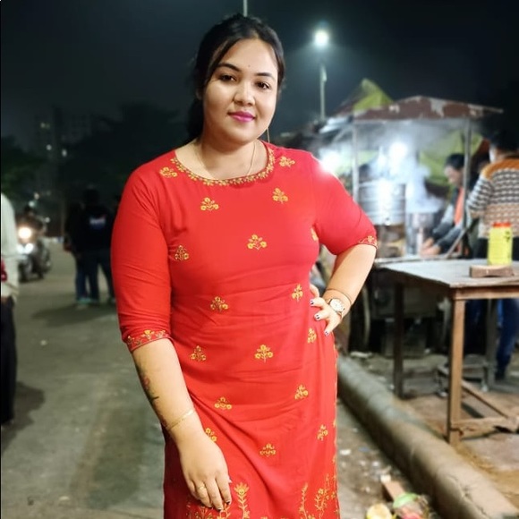 Profile Picture of Sangita Halder (@sangita_halder) on Poshmark