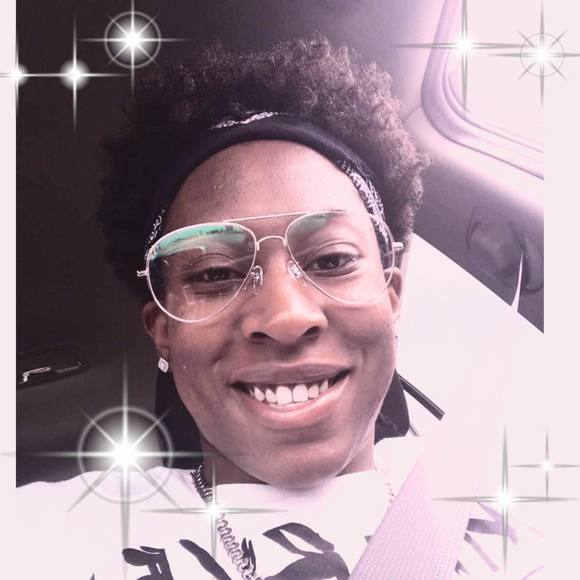 Profile Picture of Jo-jo Johnson (@jonavy12) on Poshmark