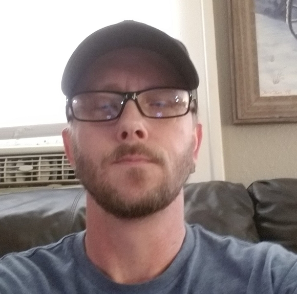 Profile Picture of David Wright (@wrightdw1974) on Poshmark