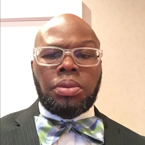 Profile Picture of Paul Perkins (@pperkins1967) on Poshmark