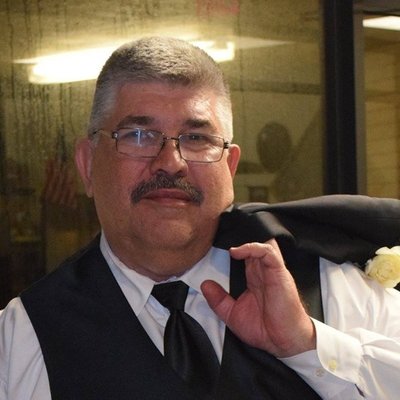 Profile Picture of Michael Urich (@KA5CVH) on Twitter