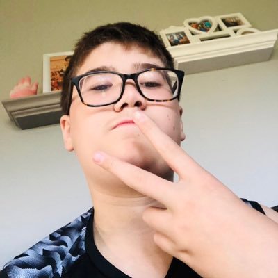 Profile Picture of Shawn Dube (@ShawnDube8) on Twitter