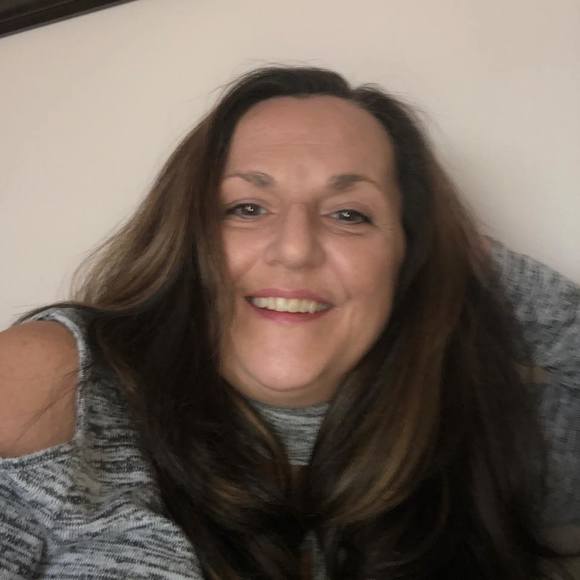 Tammy Spradlin fitzsimmons - Poshmark Profile Picture of Tammy Spradlin fitzsimmons (@tkspradlin) on Poshmark