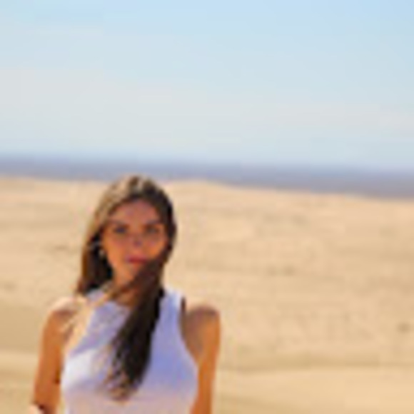 Profile Picture of Mackenzie Conway (@mackenziecon507) on Poshmark