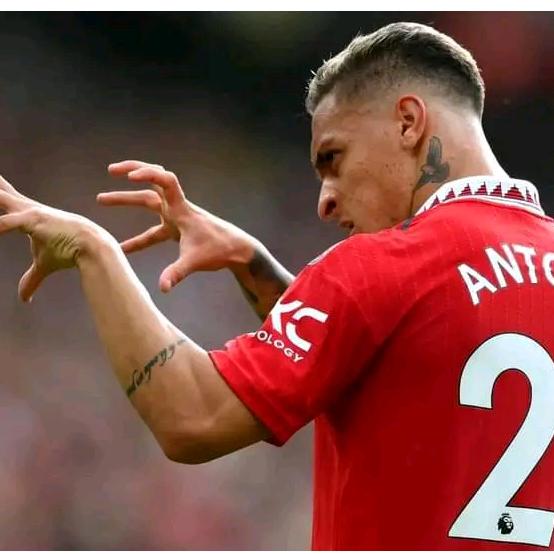 Profile Picture of James Renault 🔵⚫️ (@james.renault) on Tiktok