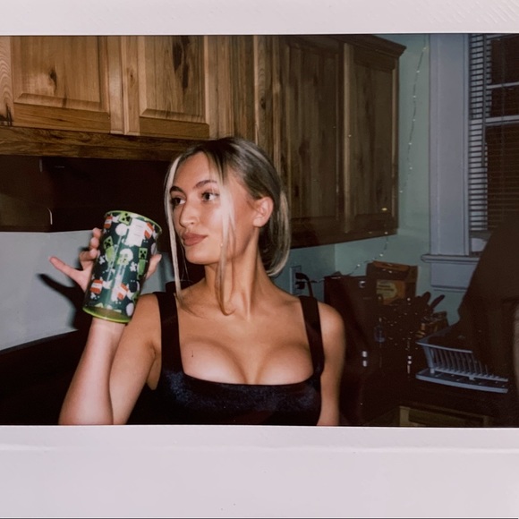 Profile Picture of Logan Robertson (@loganroberts856) on Poshmark