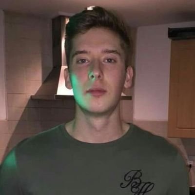 Profile Picture of Henry Snell (@Henry_Schnell) on Twitter