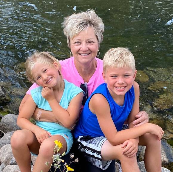 Profile Picture of Dawn Cordes (@cordesdrc) on Poshmark