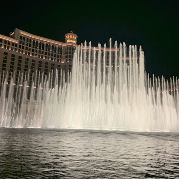 Profile Picture of George Pelrine (@georgepelrine) on Poshmark