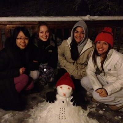 Profile Picture of Jialing Li (@Catherinelingli) on Twitter