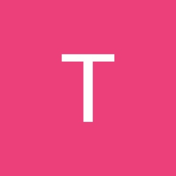 Profile Picture of Tahlia Taouk (@tahliataouk) on Poshmark