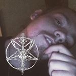 Profile Picture of Cody Bdoink (@dressymcrib_) on Instagram