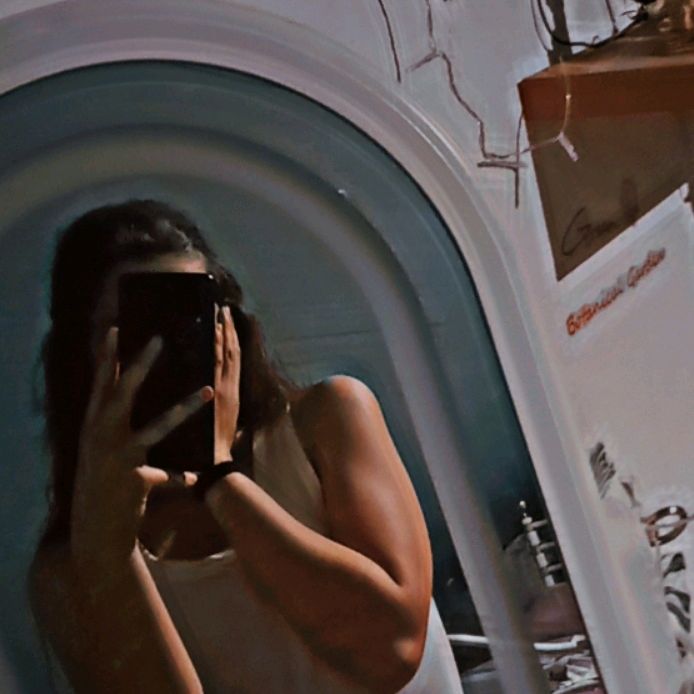 Profile Picture of Alexandra Clemente (@alexandra.clement0) on Tiktok