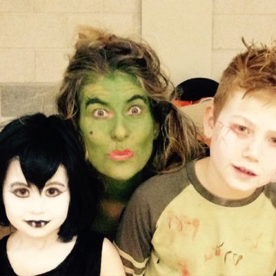 Profile Picture of Clair Davies (@clairdavies31) on Twitter