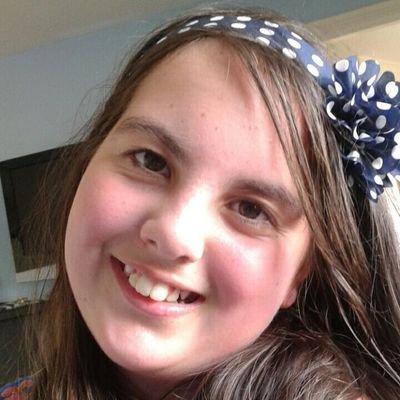 Profile Picture of Mia Fowler (@miafowleryolo) on Twitter