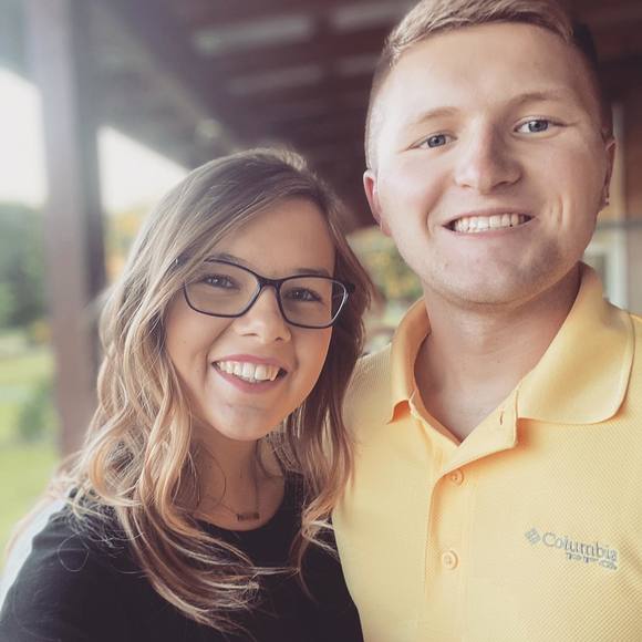 Profile Picture of Caitlyn Nabors (@caitlynnabors) on Poshmark
