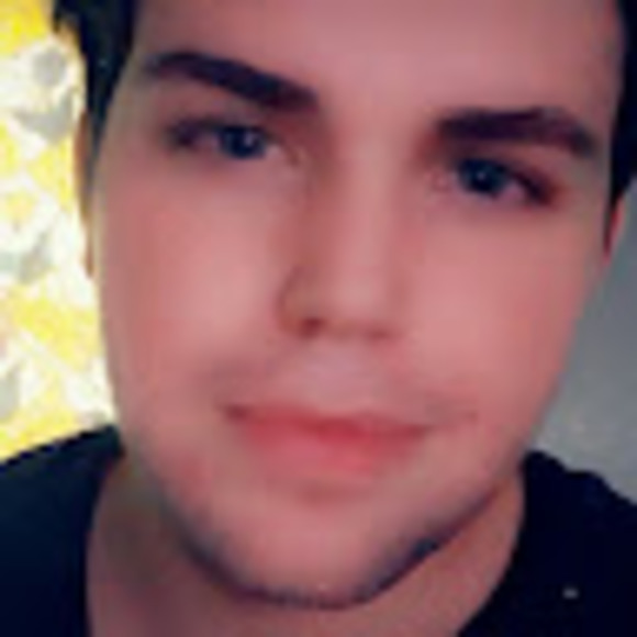 Profile Picture of Preston Arnold (@kingjordan22333) on Poshmark