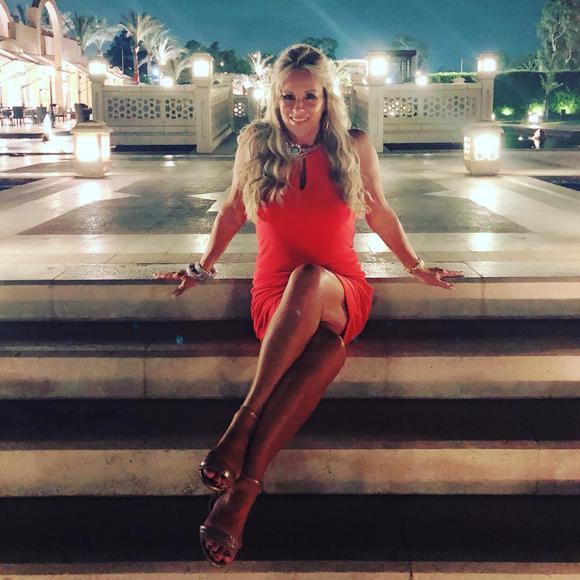 Profile Picture of Joharah Kolishenco (@joharahk) on Poshmark