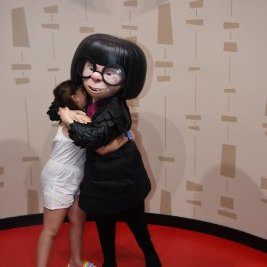 Profile Picture of Sue Oates (@SueOates6) on Twitter