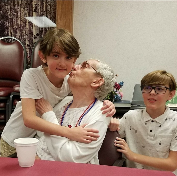 Profile Picture of Christine Hoekzema (@choekzema) on Poshmark