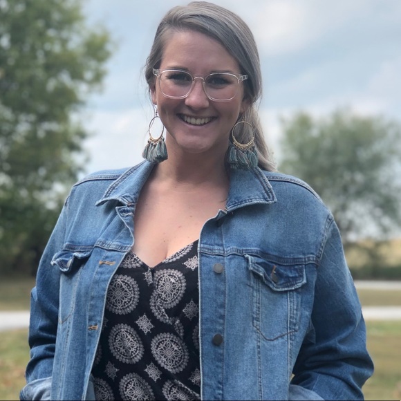 Profile Picture of Paige Lamb (@cjsmomma19) on Poshmark