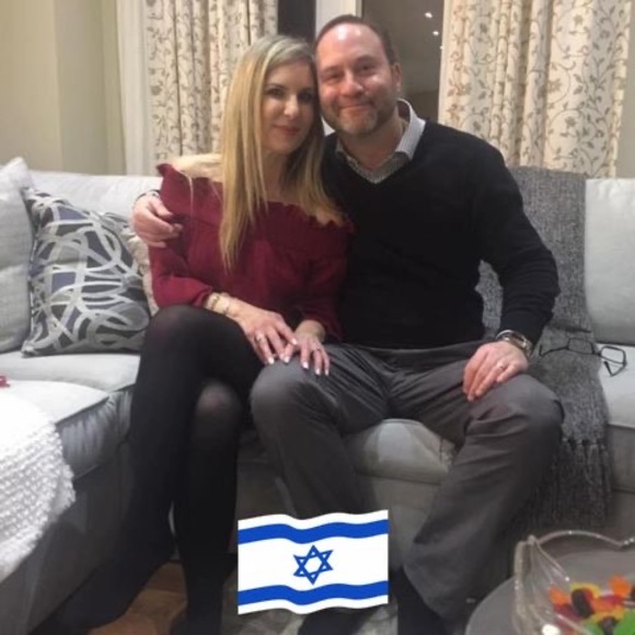 Profile Picture of Aviva Polonsky (@aviv0503) on Poshmark