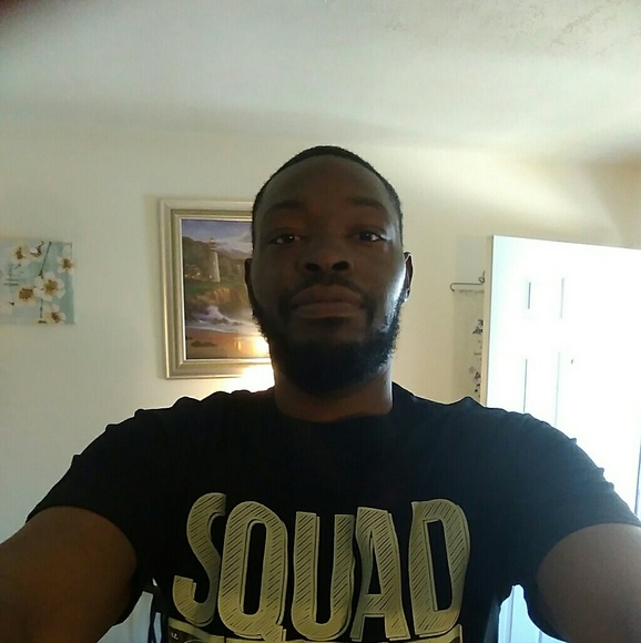 Profile Picture of Jeremy Nicholas (@fltwood85) on Poshmark
