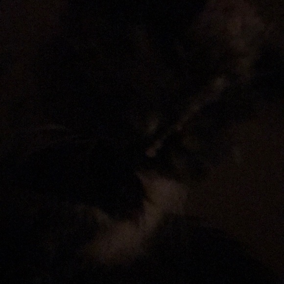 Profile Picture of Amanda Breau (@amandabreau) on Poshmark