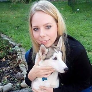 Profile Picture of Beverly Marie Honeyman (@beverly.honeyman) on Facebook