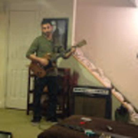 Profile Picture of William Glennerster (@sourbilly) on Poshmark