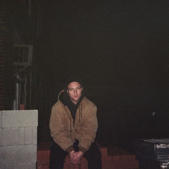 Profile Picture of Luke Husey (@luke2688) on Poshmark