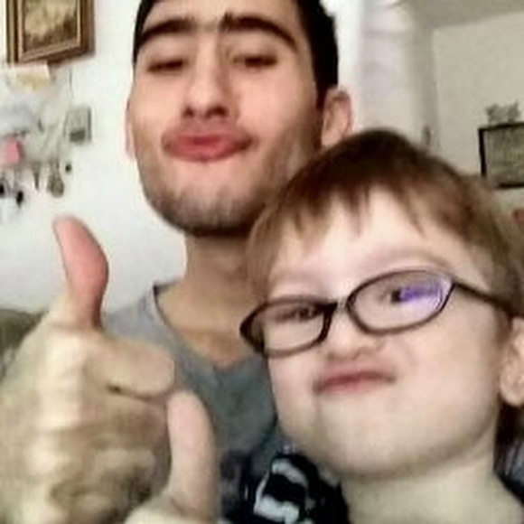 Assem Dakhel - Poshmark Profile Picture of Assem Dakhel (@assemdak) on Poshmark