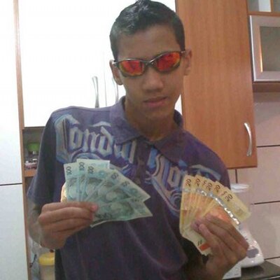 Profile Picture of Wender Michael (@wendertety) on Twitter