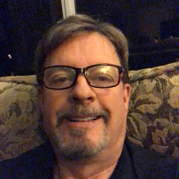 Profile Picture of Graham Goddyn (@ggoddyn) on Poshmark