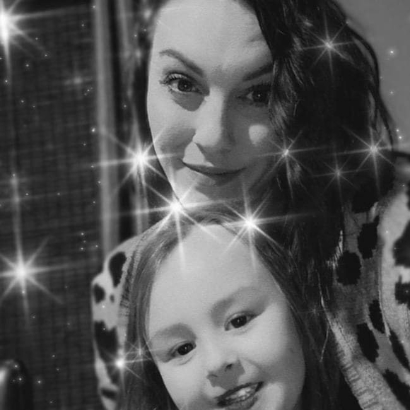 Profile Picture of Vanessa Clemmensen (@vclemmensen) on Poshmark