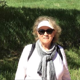Profile Picture of Christine Licker (@kitneen) on Pinterest