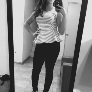 Profile Picture of Anna Quintero (@_annaquintero) on Twitter