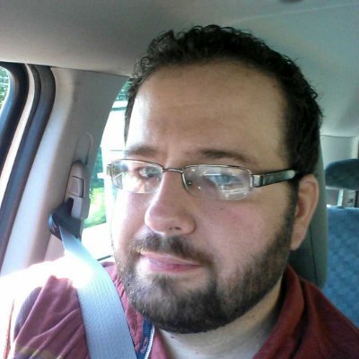 Profile Picture of Robert Jacoby (@robnthehood81) on Twitter