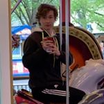 Profile Picture of Aaron Filsinger (@guppy_f11) on Instagram