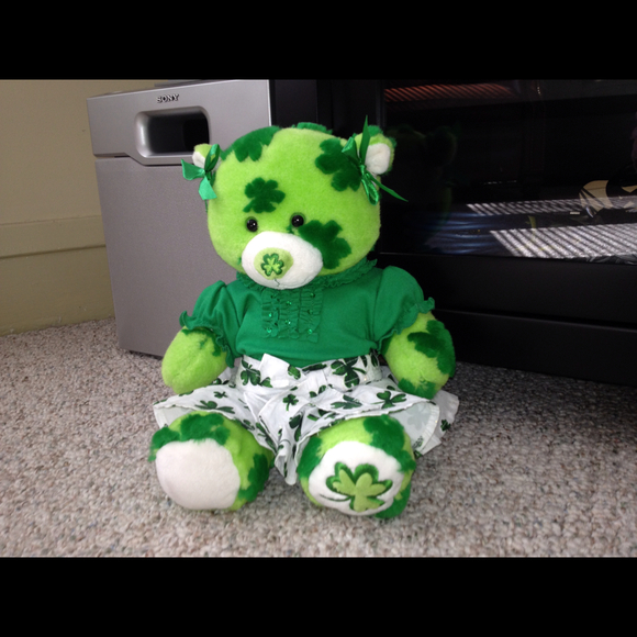 Profile Picture of Mary Jarger (@mcwj) on Poshmark