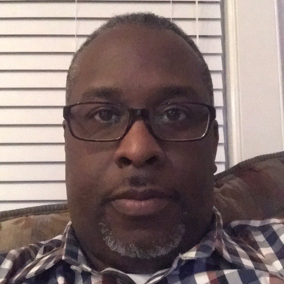 Profile Picture of Arthur Reese (@areese111) on Poshmark
