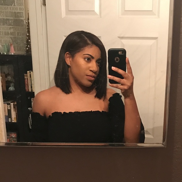 Profile Picture of Idalis Claudio (@idalislizette) on Poshmark