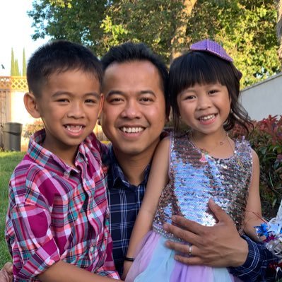 Profile Picture of Ken Thach (@KenThach) on Twitter