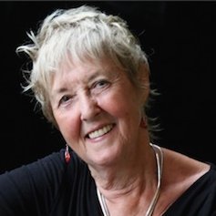 Profile Picture of Rosalind Thomas-Clark (@RosThomasClark1) on Twitter